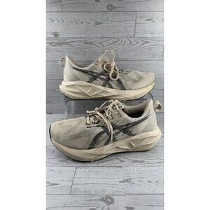 Asics Novablast 5 1011B974 Gray 9.5D Men Lightweight Sneakers Running Shoes #859